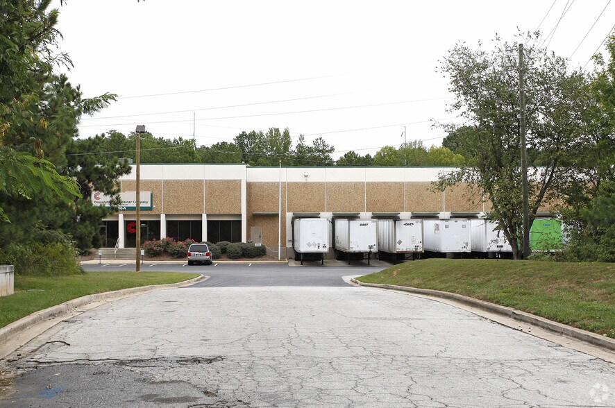 More Photos Of 400 Indeco Blvd SW, Atlanta Warehouse For Lease