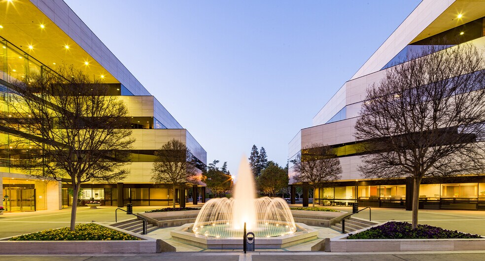 Primary Photo Of 5260 N Palm Ave, Fresno Office For Lease