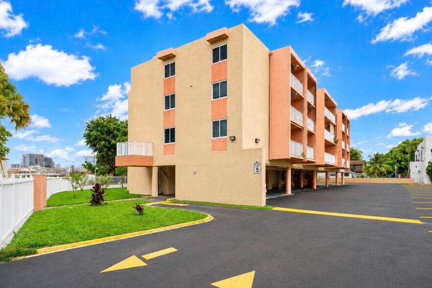 Primary Photo Of 2400 NW 16th Street Rd, Miami Apartments For Sale
