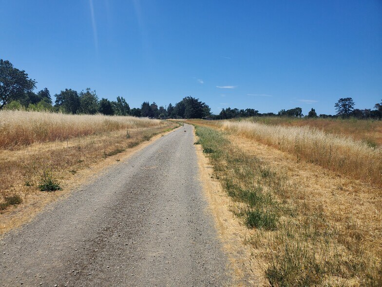 More Photos Of 4001 Coral Sea Ave, Santa Rosa Land For Sale
