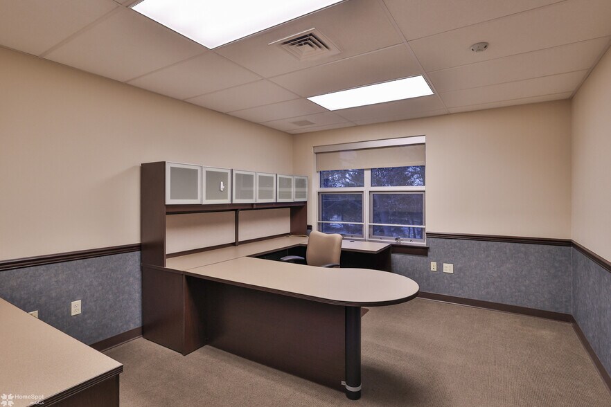 More Photos Of 2346 Jacksonville Rd, Bethlehem Medical For Sale