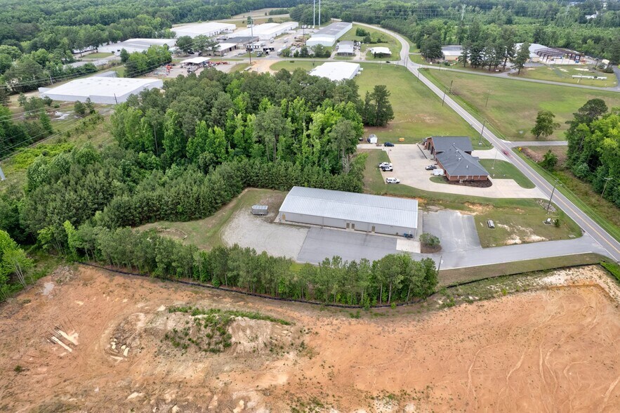 More Photos Of 2040 Fenner Rd, Rocky Mount Warehouse For Sale