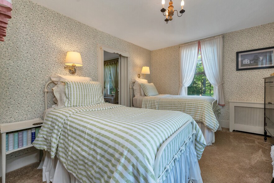 More Photos Of 404 US Route 302, Glen Hospitality For Sale