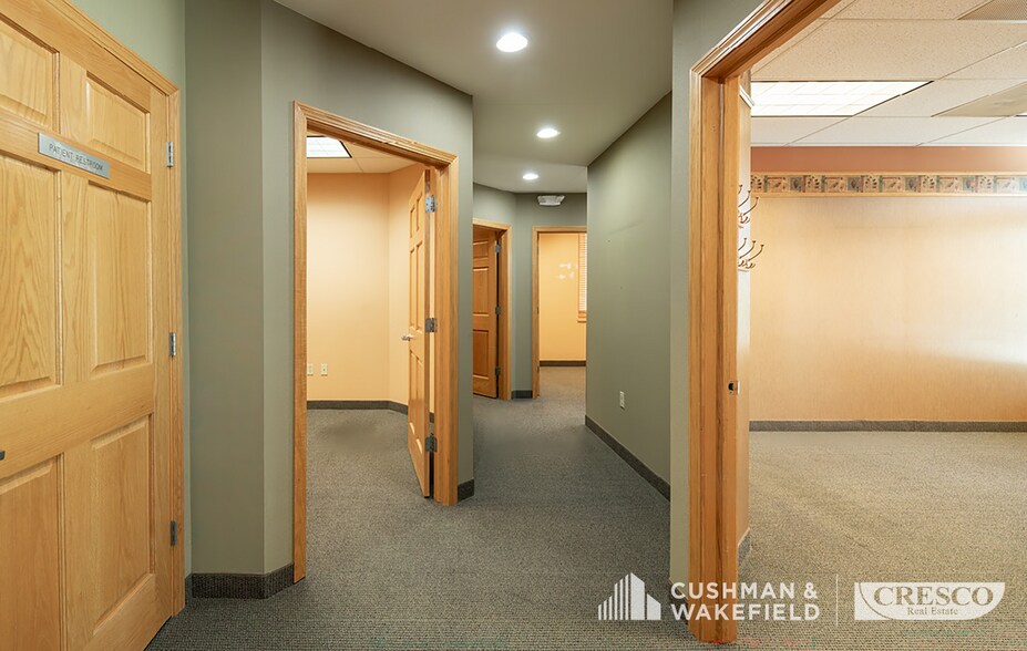 More Photos Of 7511-7551 Fredle Dr, Concord Township Office For Lease