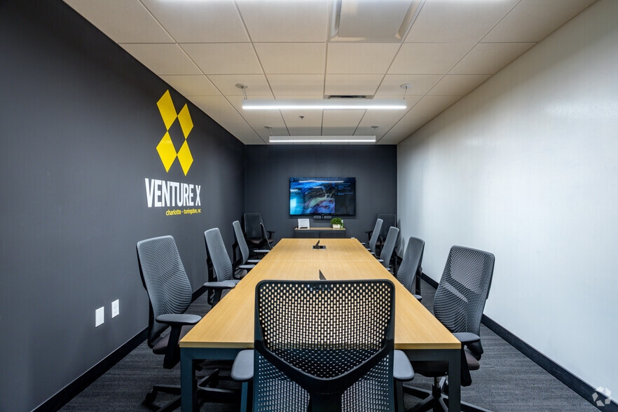 More Photos Of 3540 Toringdon Way, Charlotte Coworking Space