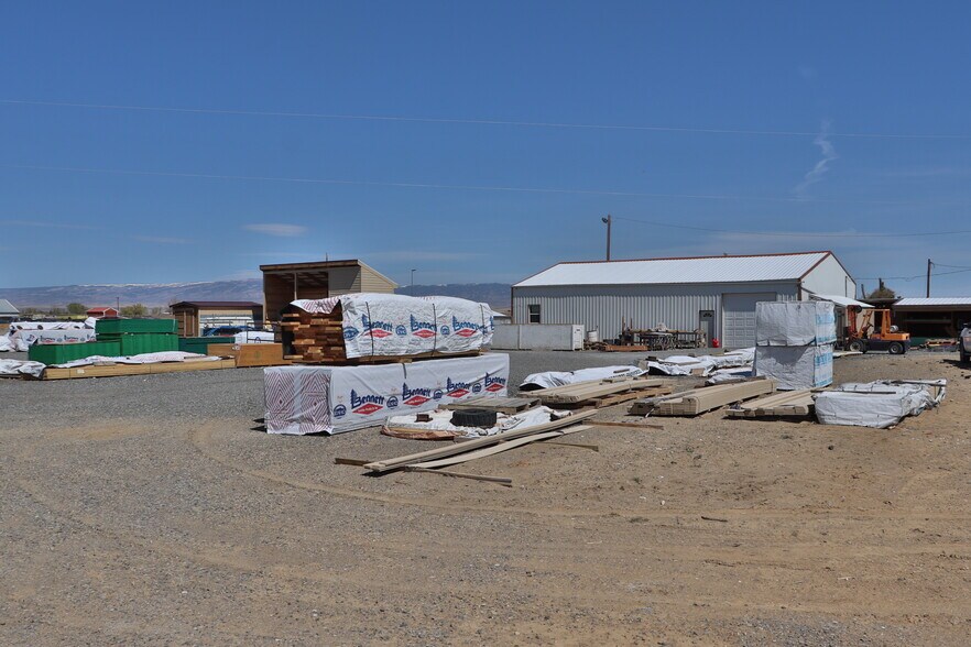 More Photos Of 1126 US Highway 14A W, Lovell General Retail For Sale