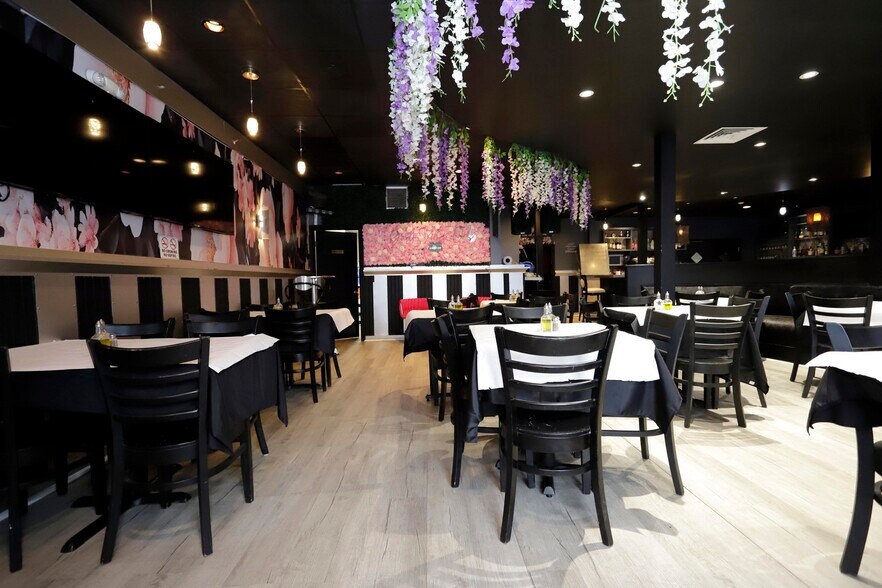 More Photos Of 1606-1610 Acushnet Ave, New Bedford Restaurant For Sale