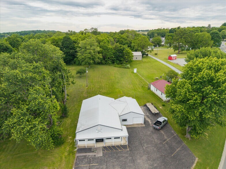 More Photos Of 904 N West St, Hillsboro Land For Sale