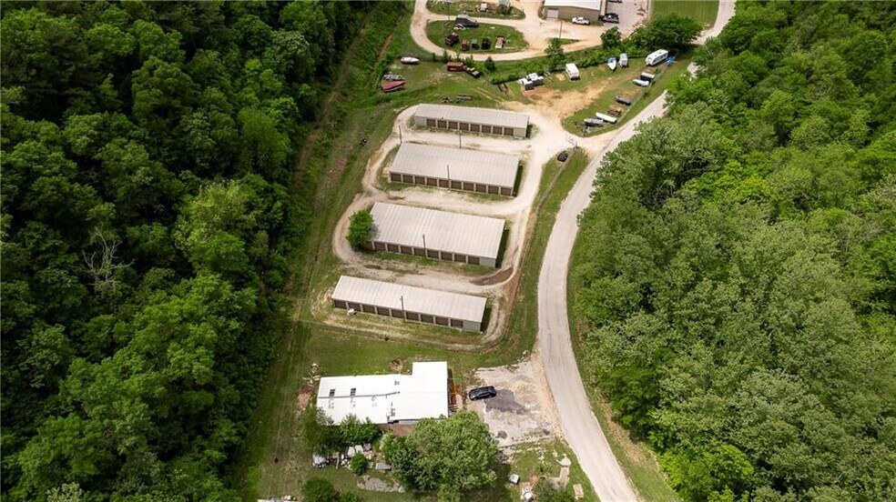 More Photos Of 450 Pinion Dr, Bella Vista Self Storage For Sale