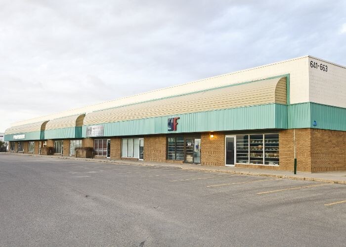 Primary Photo Of 651 Henderson Dr, Regina Light Distribution For Lease