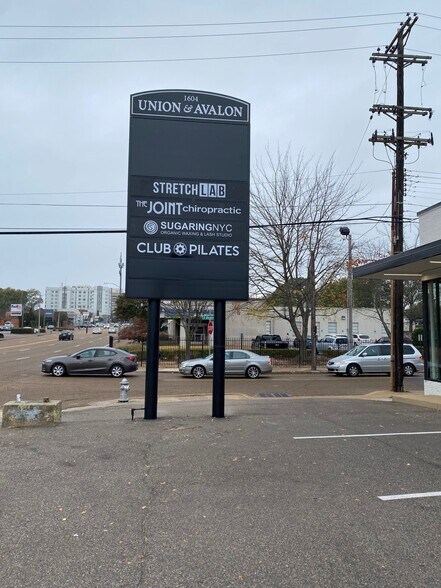More Photos Of 1604-1618 Union Ave, Memphis Storefront For Lease