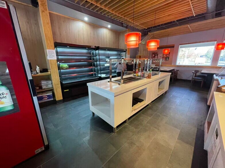 More Photos Of 9604 Ralston Rd, Arvada Restaurant For Sale