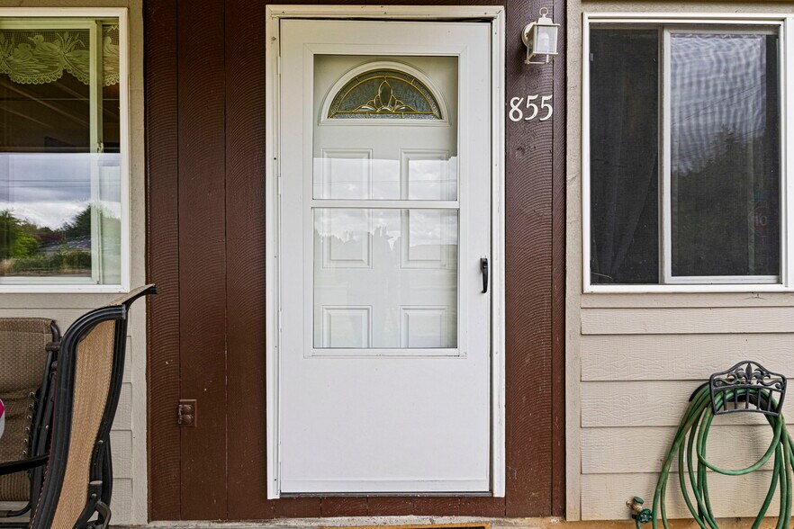 More Photos Of 805-875 Gerth Ave NW, Salem Apartments For Sale