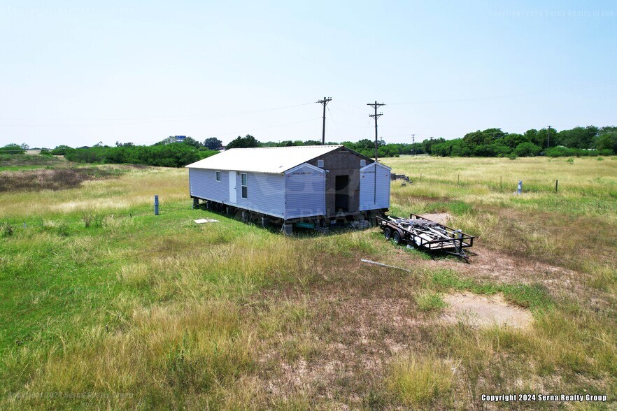 More Photos Of 850 W Main St, Yorktown Land For Sale