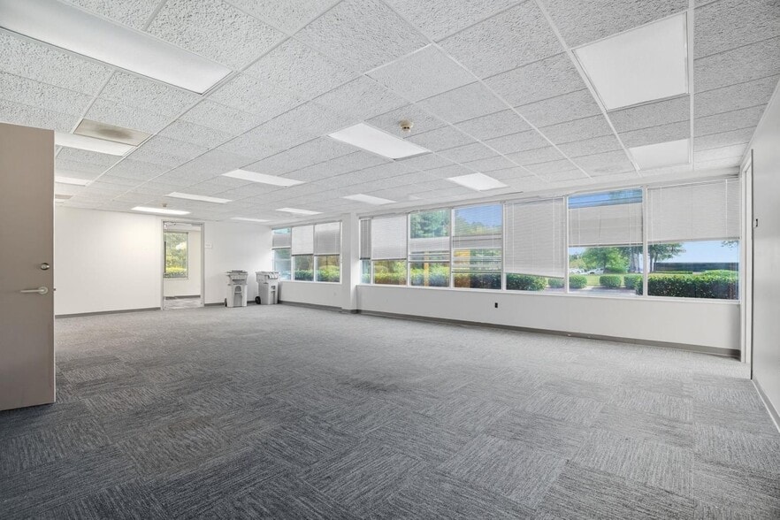 More Photos Of 4233 Technology Dr, Durham Research And Development For Lease