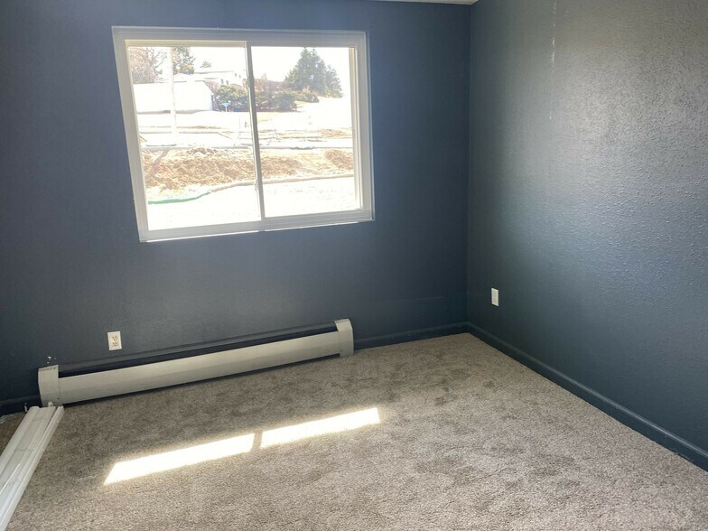 More Photos Of 8221 Bradburn Dr, Westminster Office For Sale