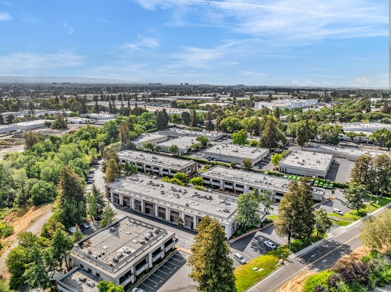 More Photos Of 1941-1973 O'Toole Way, San Jose Loft Creative Space For Sale