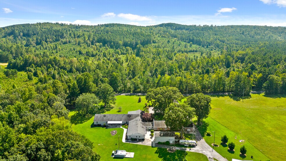 More Photos Of 3872 Brayton Mountain Rd, Graysville Skilled Nursing Facility For Sale