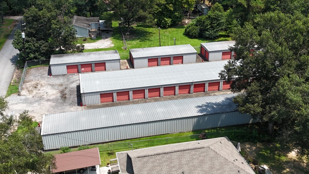 More Photos Of 4497 Main St, Vidor Self Storage For Sale