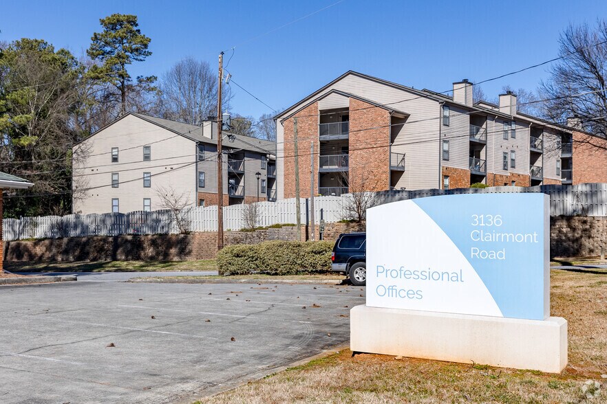 More Photos Of 3136 Clairmont Rd NE, Brookhaven Medical For Sale