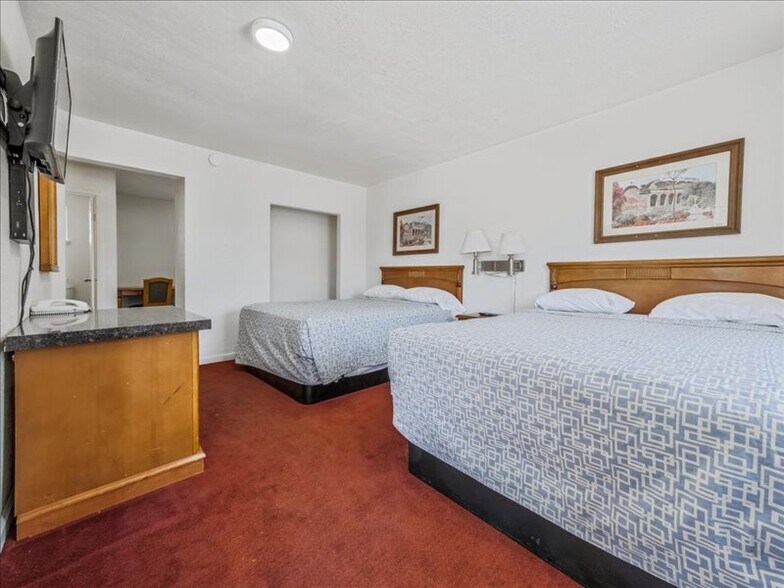 More Photos Of 21172 Mission Blvd, Hayward Hotel For Sale