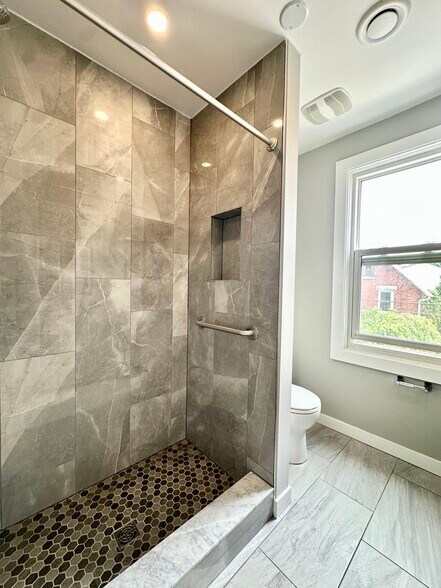 More Photos Of 240 Marier Ave, Ottawa Apartments For Sale