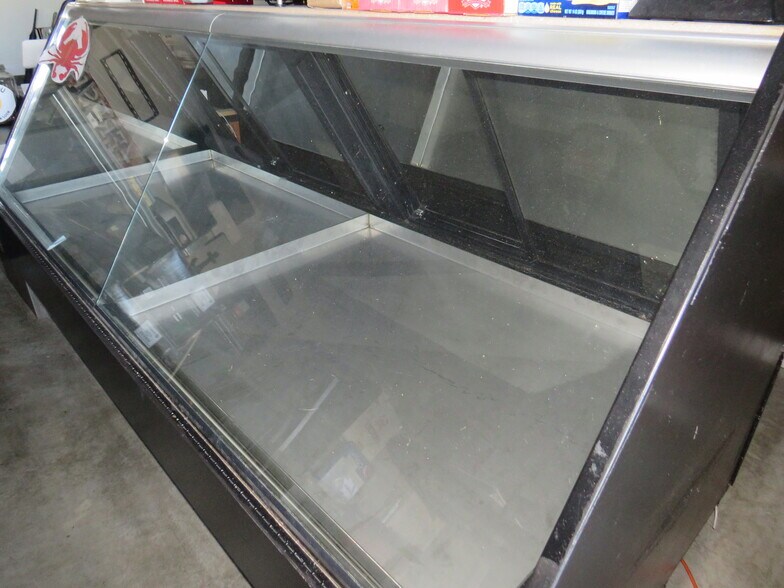 More Photos Of 913 Spruce St, Crisfield Restaurant For Sale