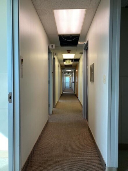 More Photos Of 8540 S Sepulveda Blvd, Los Angeles Medical For Lease