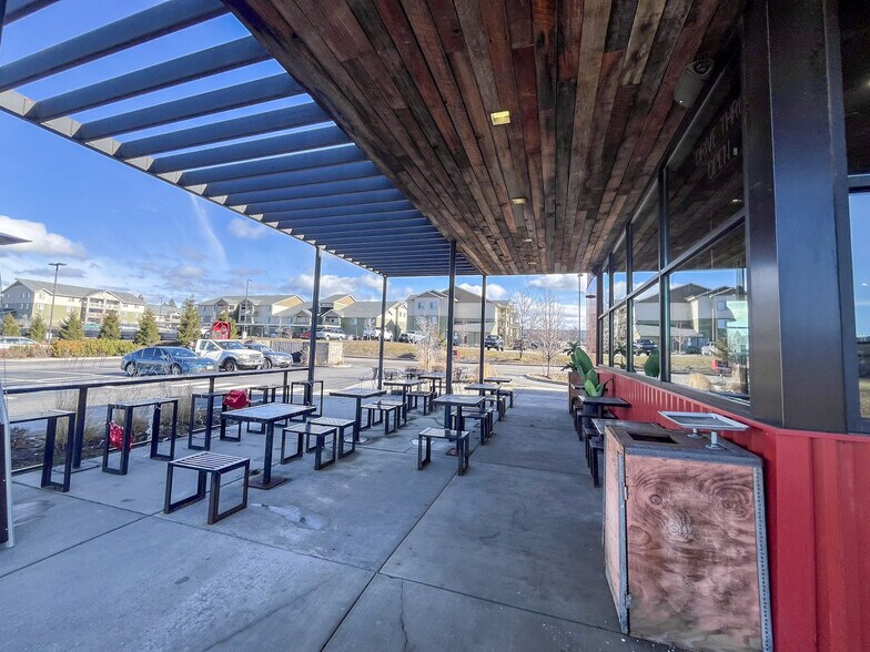 More Photos Of 1423 W Appleway Ave, Coeur d'Alene Fast Food For Sale