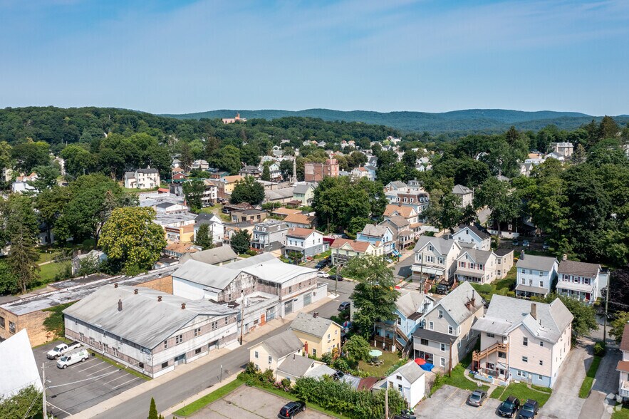 More Photos Of 126 N James St, Peekskill Warehouse For Sale