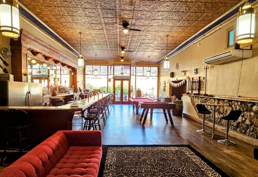 More Photos Of 37-39 Ok St, Bisbee General Retail For Sale