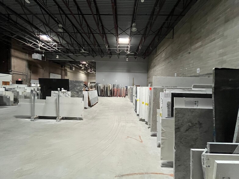 More Photos Of 108 Clematis Ave, Waltham Unknown For Lease