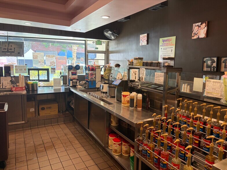 More Photos Of 510 S Myrtle Ave, Monrovia General Retail For Sale