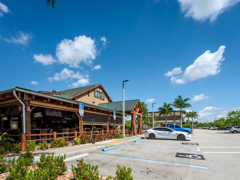 More Photos Of 440 SW 145th Ave, Pembroke Pines Restaurant For Sale