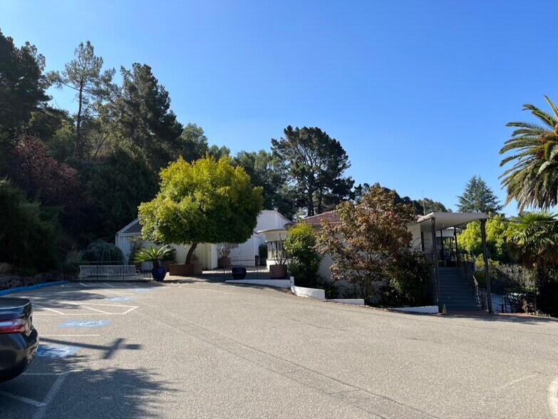 12000 Campus Dr, Oakland, CA 94619 Religious Facility For Sale