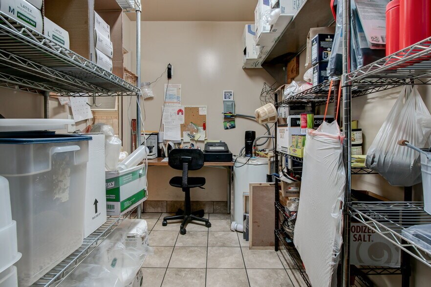More Photos Of 868 County Line Rd NE, Resaca Convenience Store For Sale
