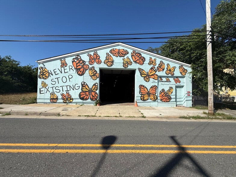 Primary Photo Of 64 E Washington Ave, Pleasantville Warehouse For Lease