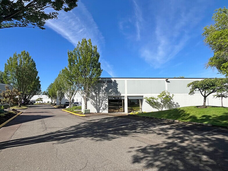More Photos Of 10950 SW 5th St, Beaverton Warehouse For Lease