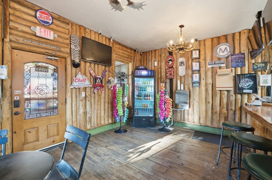 More Photos Of 589 Main St, Placerville Restaurant For Sale