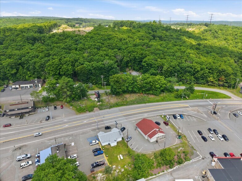 More Photos Of 44 Welwood Ave, Hawley Freestanding For Sale