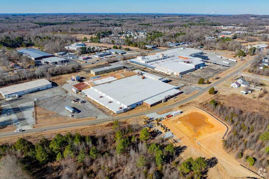 More Photos Of 2300 Old Durham Rd, Roxboro Warehouse For Sale