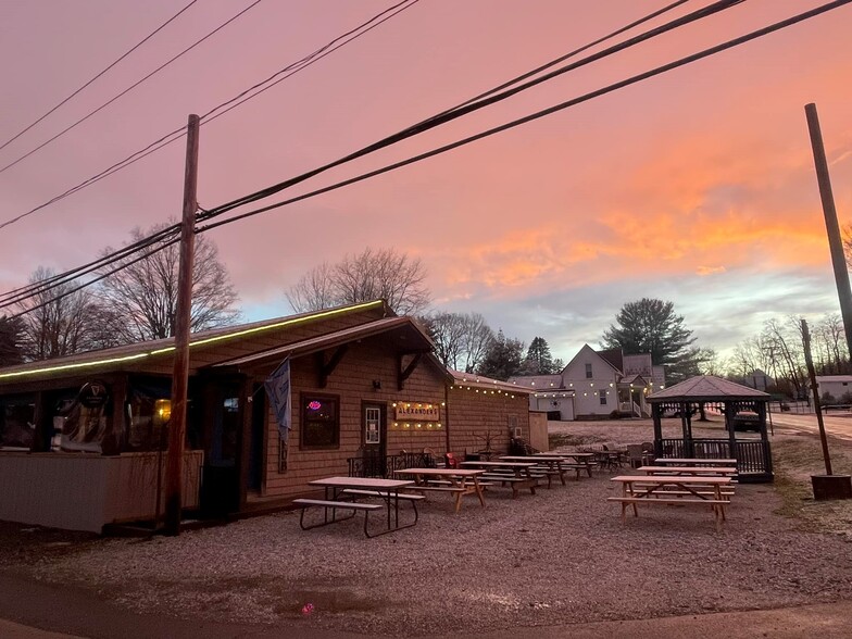 Primary Photo Of 10417 Main St, Findley Lake Restaurant For Sale