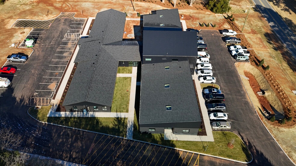 More Photos Of 2339 Odell School Rd, Concord Medical For Lease