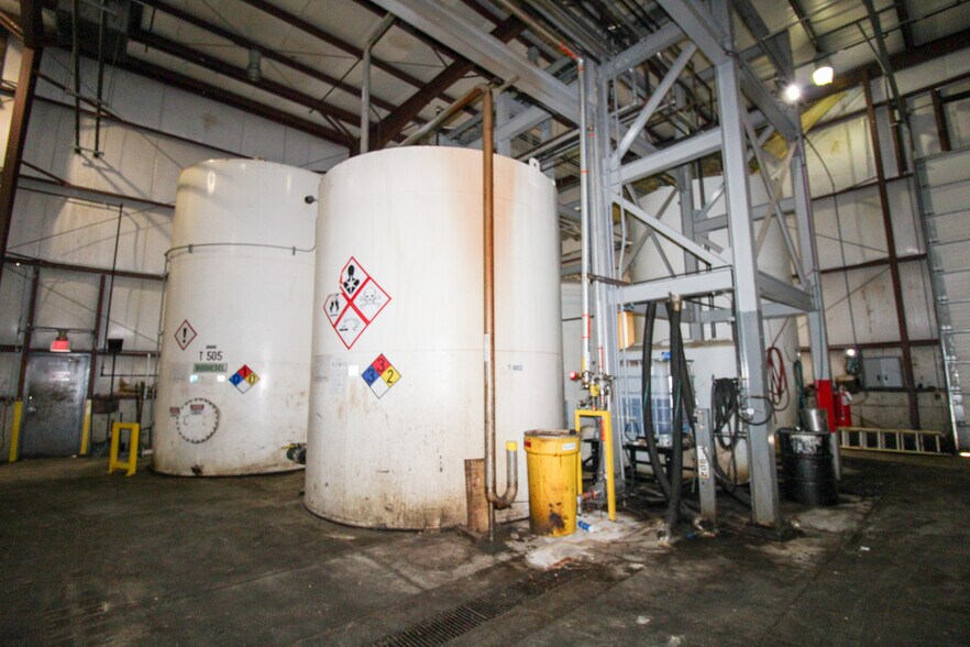 More Photos Of 5640 44th Ave S, Clinton Industrial For Sale
