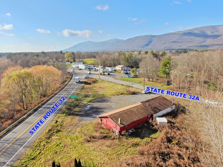 More Photos Of 6 Route 32A, Saugerties Specialty For Sale