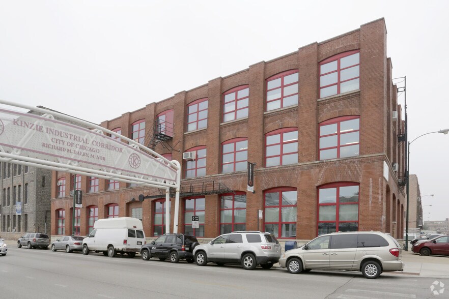 Primary Photo Of 320 N Damen Ave, Chicago Warehouse For Lease