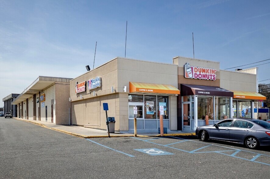 More Photos Of 264-350 Middle Country Rd, Coram Unknown For Lease