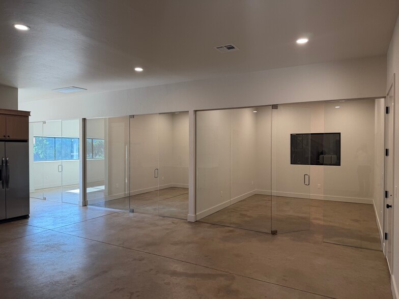 More Photos Of 6500 N Shartel Ave, Oklahoma City Manufacturing For Lease