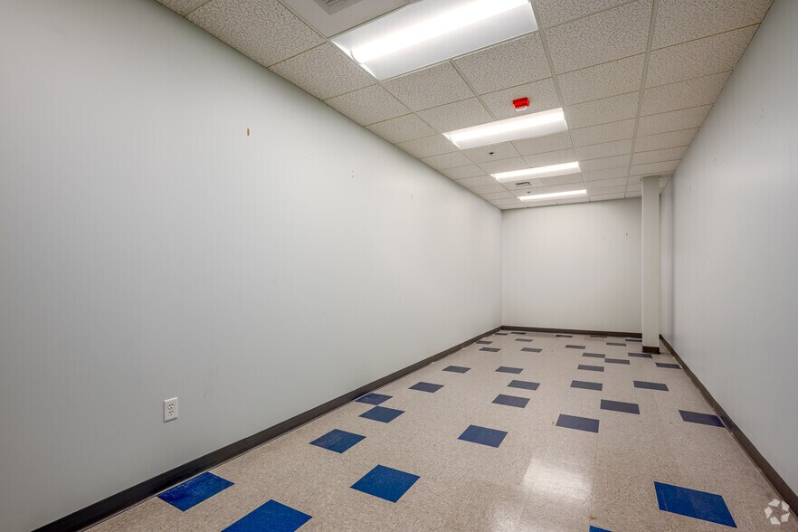 More Photos Of 2101 Arena Blvd, Sacramento Office For Lease