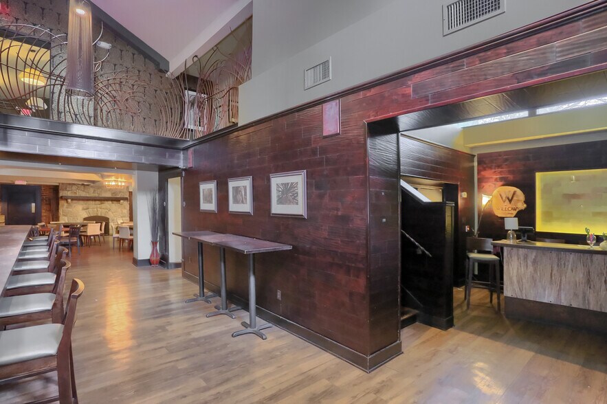 More Photos Of 634 Camp Horne Rd, Pittsburgh General Retail For Sale